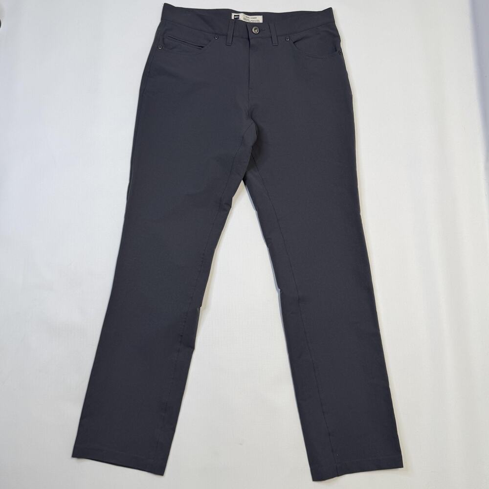 MEC Pants Mens 32x32 Gray Microfiber Chino Straight Leg 5 Pocket Casual Outdoor